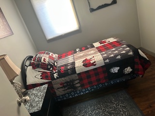 mistatim-outfitting-accomodations-bedroom-2