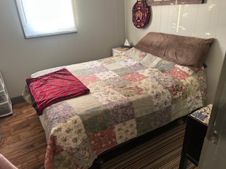 mistatim-outfitting-accomodations-bedroom-4