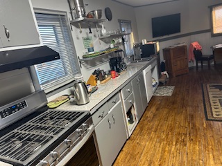 mistatim-outfitting-accomodations-kitchen-2